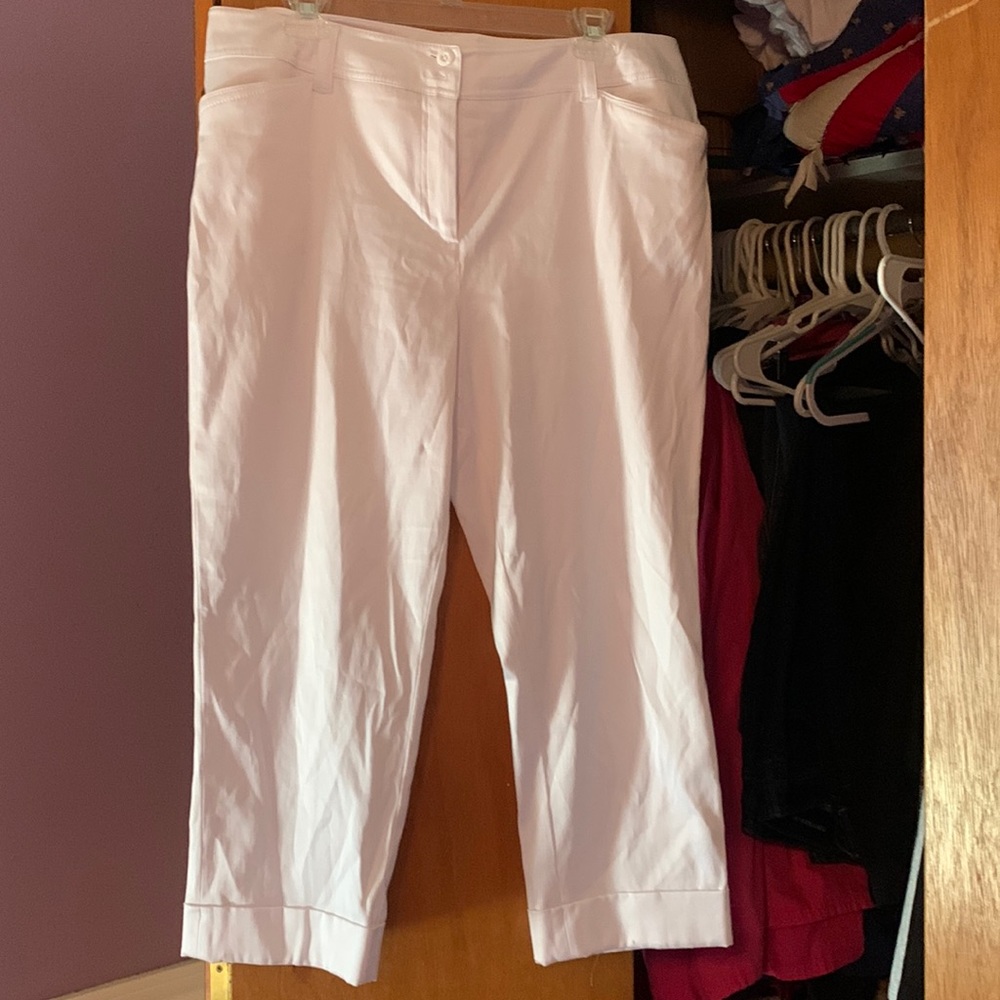 White capri pants